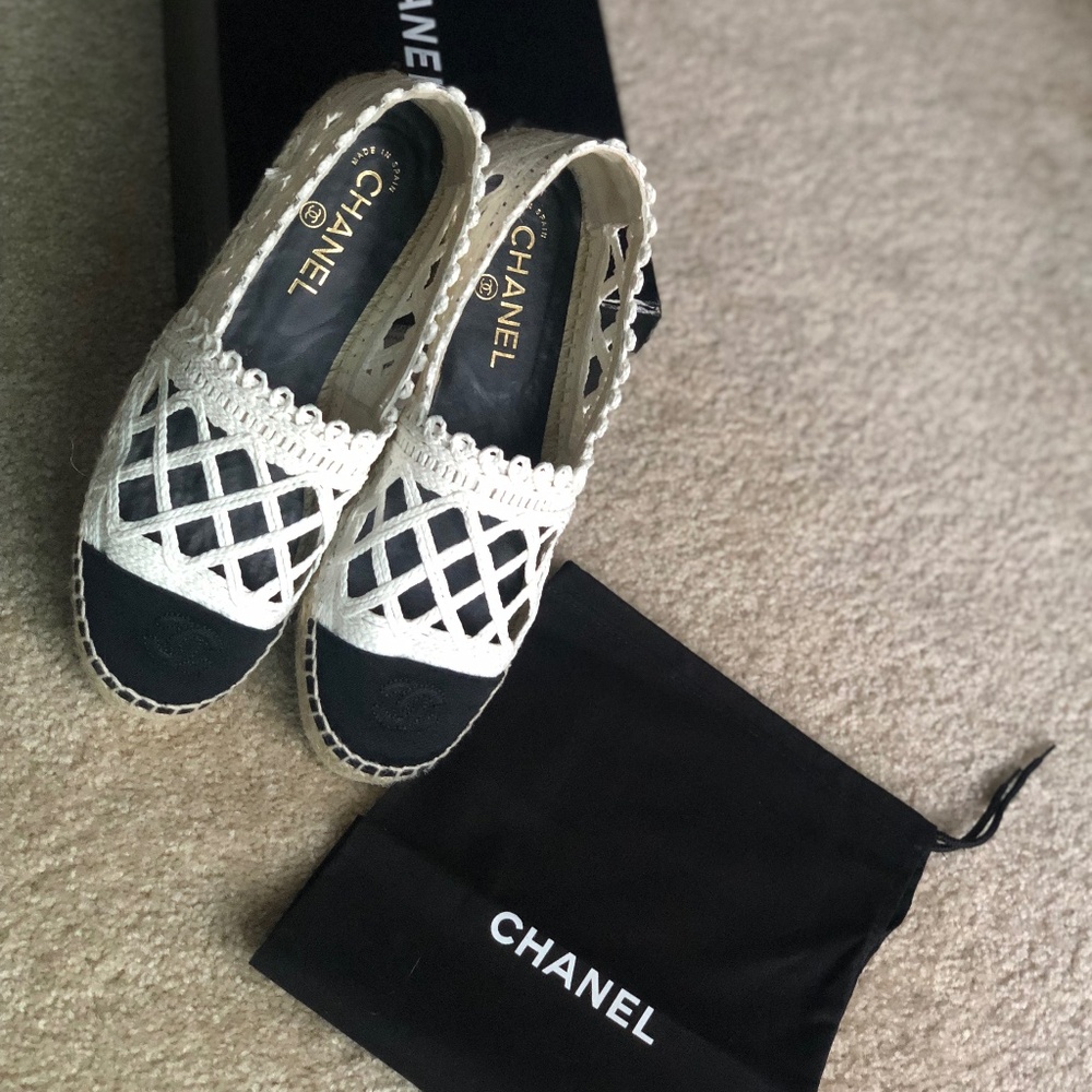 Chanel flats